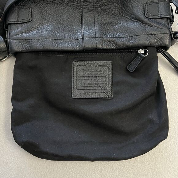 Coach F19722 Black Pebble Leather Chain Duffle Cross Body Shoulder Bag Purse - Picture 13 of 14